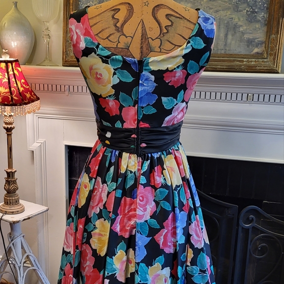 Vintage Nili Martin Floral Midi Dress - Picture 5 of 10